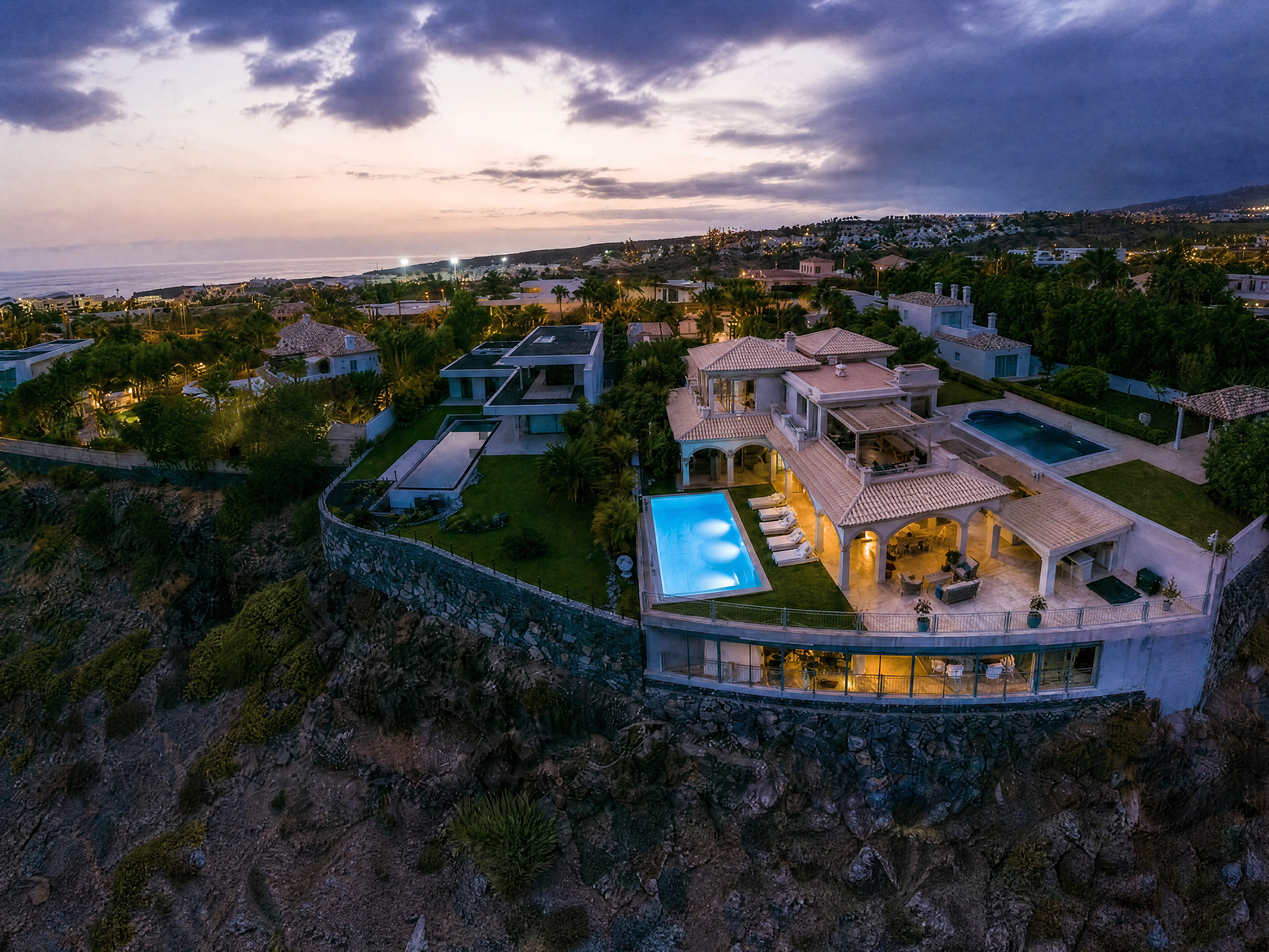Villa La Caleta · 4